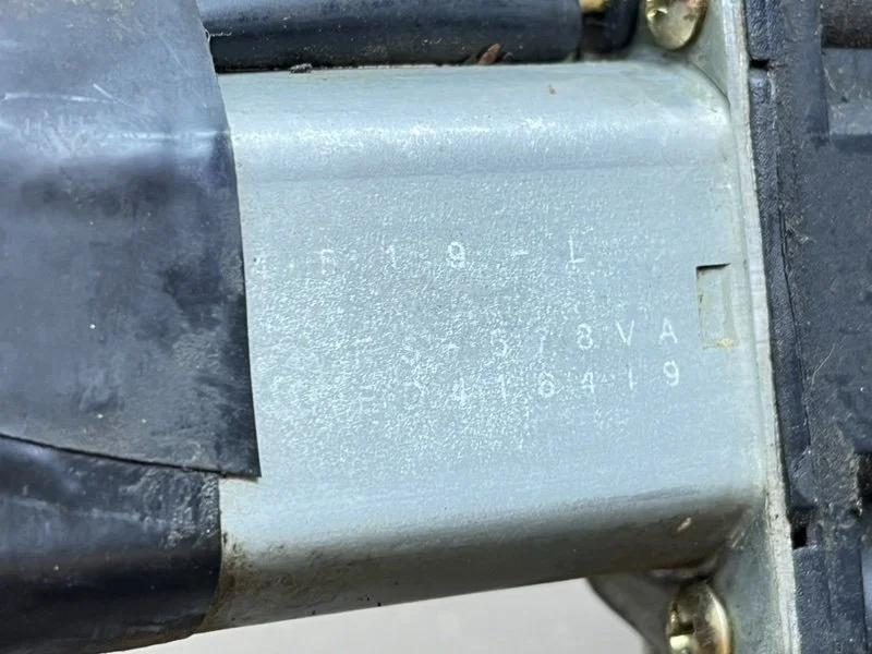 Стеклоподъемник задний левый Derways Aurora 2.4 - миниатюра 10