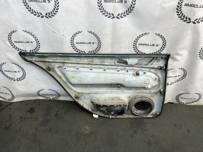 Обшивка двери задняя правая Skoda Superb 1 B5(3U) - миниатюра 6