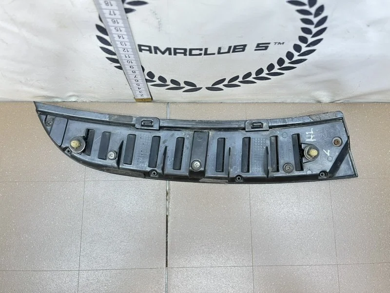 Накладка заднего стекла левая Great Wall Hover H5 - миниатюра 8