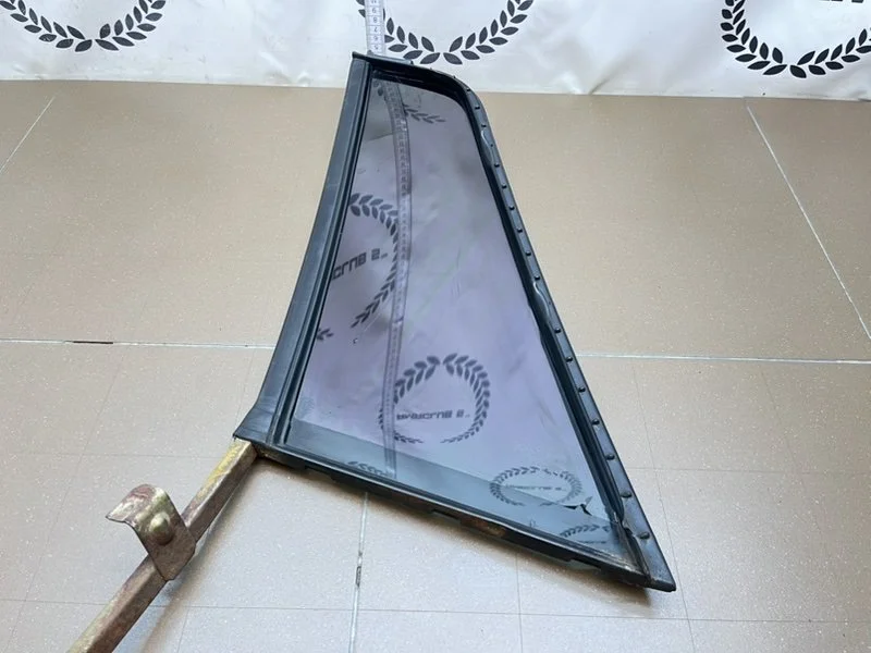 Форточка задняя правая Derways Aurora 2008 - миниатюра 9