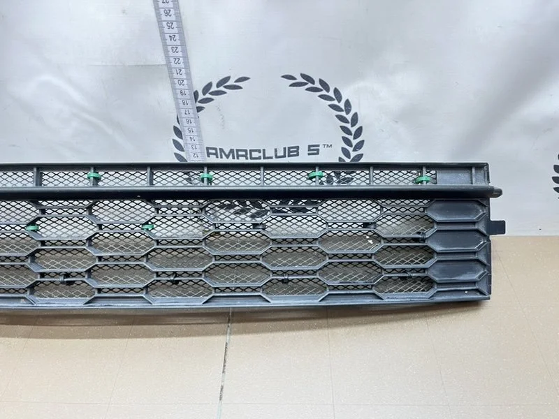 Решетка бампера Skoda Rapid 1 (NH3) 2017 - миниатюра 3
