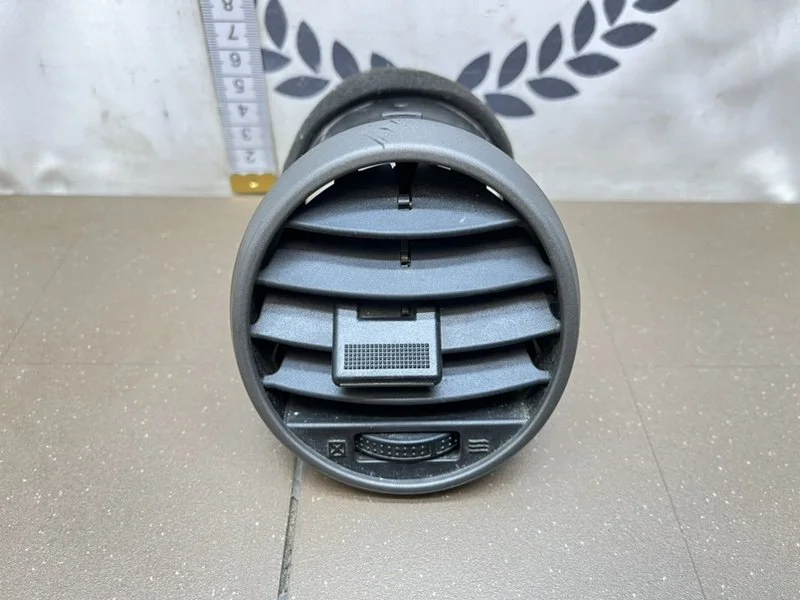 Дефлектор воздуховода левый Great Wall Hover H5 - миниатюра 9