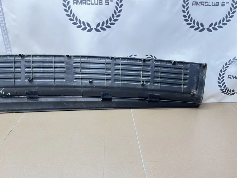 Накладка заднего бампера Toyota Land Cruiser 11 - миниатюра 6