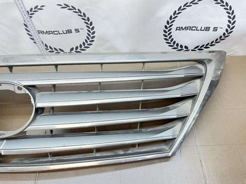 Решетка радиатора Lexus LX570 (URJ201) 2012 - миниатюра 3
