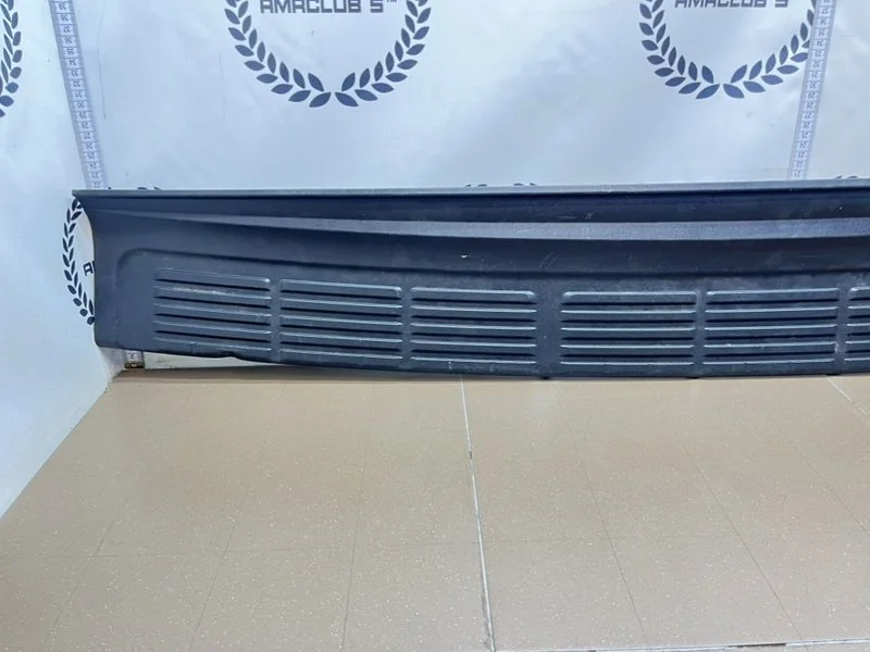 Накладка заднего бампера Lexus LX570 (URJ201) 2012 - миниатюра 2