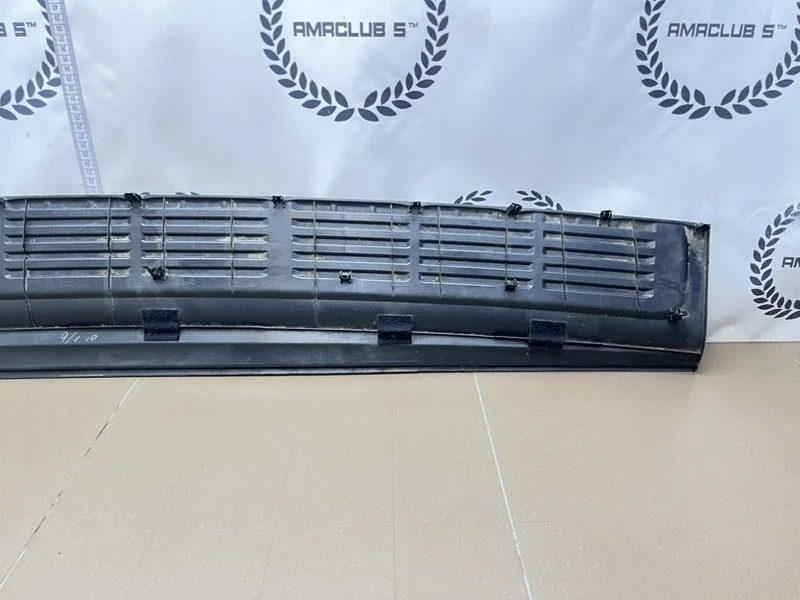 Накладка заднего бампера Lexus LX570 (URJ201) 2012 - миниатюра 6
