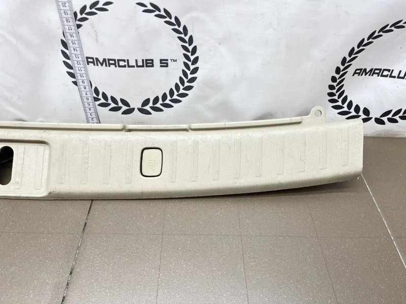Накладка замка багажника Lexus RX300 (XU30) 2004 - миниатюра 3