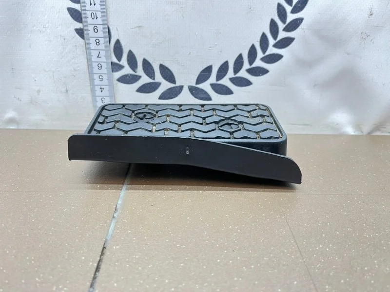 Подставка под ногу Great Wall Hover H5 2013 - миниатюра 6