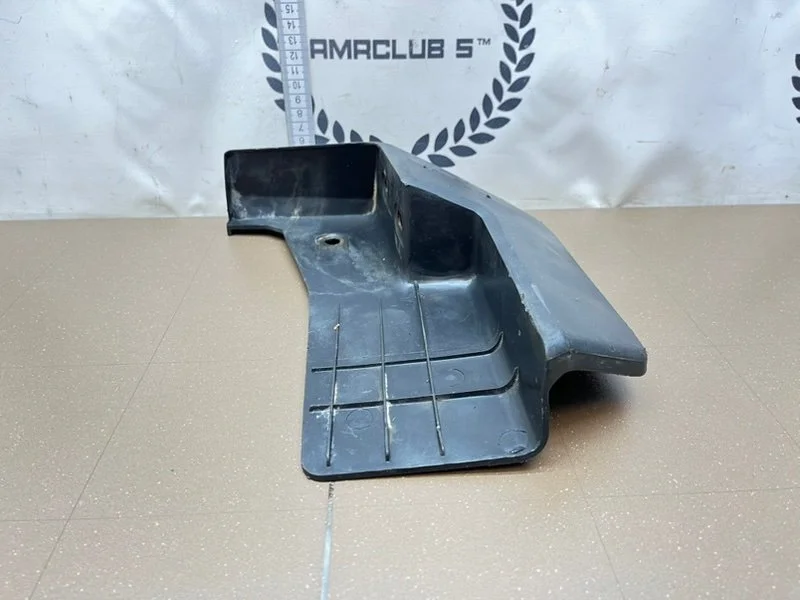 Брызговик передний правый Great Wall Hover H5 2013 - миниатюра 6