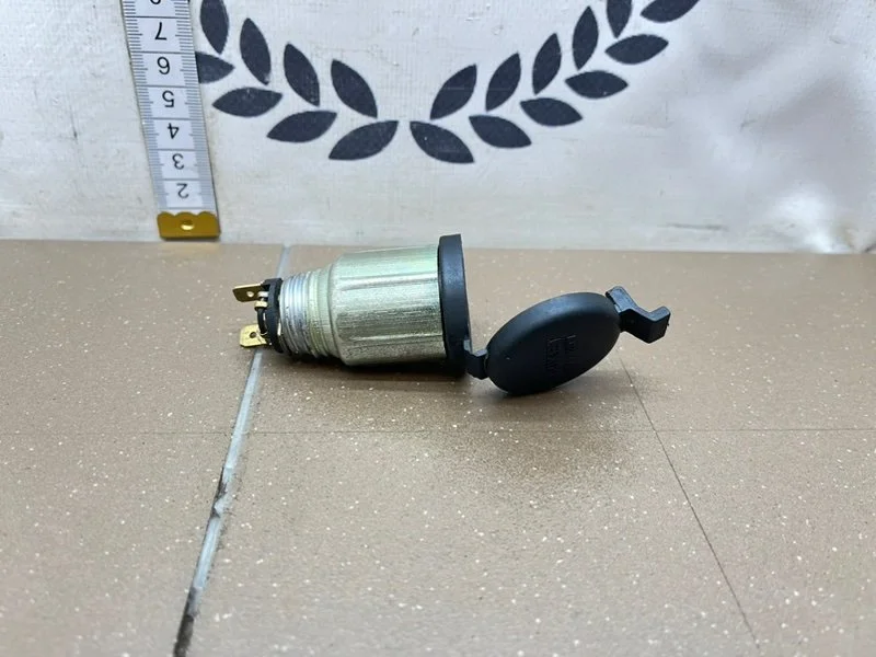 Прикуриватель Great Wall Sailor 1 2008 - миниатюра 5