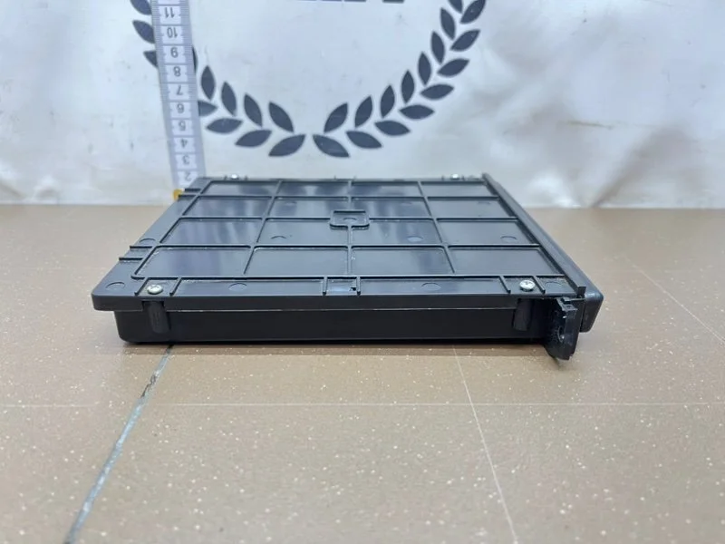 Подстаканник задний Great Wall Safe 1 (G5) 2009 - миниатюра 6