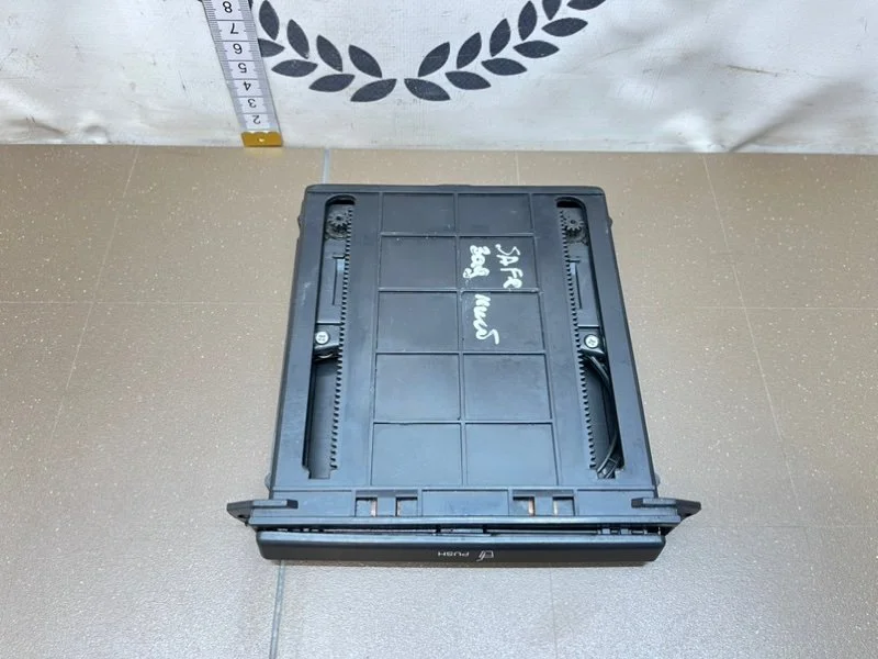 Подстаканник задний Great Wall Safe 1 (G5) 2009 - миниатюра 7