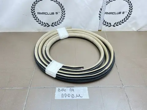 Уплотнитель проема передний левый Chery