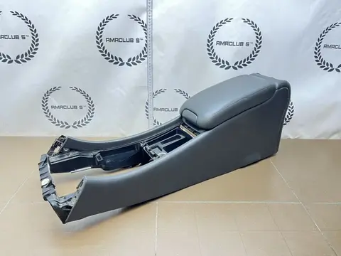 Подлокотник Mercedes-Benz C-class (W203) 2004