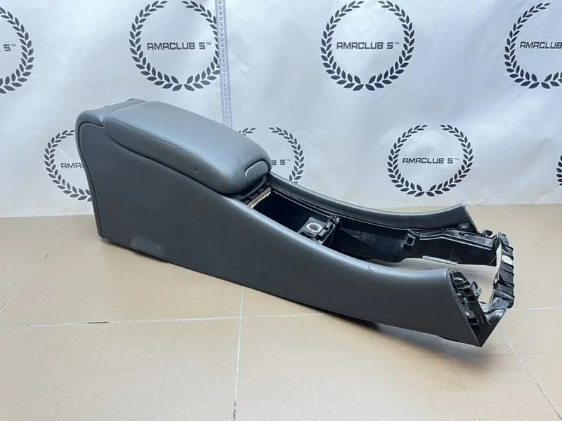 Подлокотник Mercedes-Benz C-class (W203) 2004 - миниатюра 6