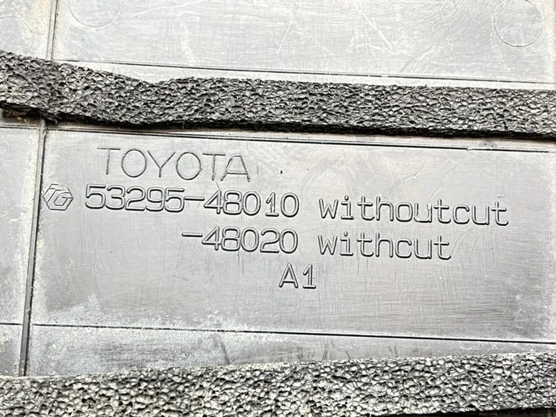 Накладка замка капота Lexus RX350 (XU30) 2006 - миниатюра 8