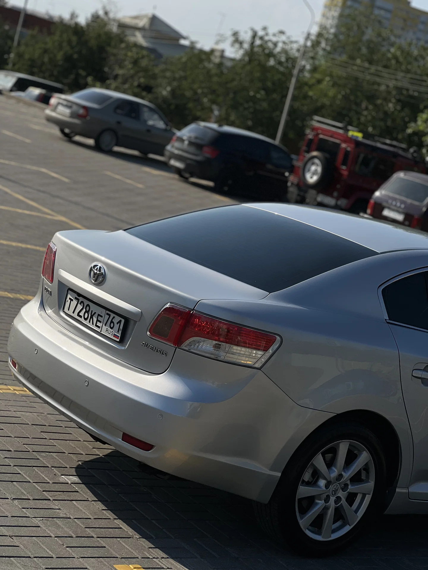 Toyota Avensis - миниатюра 8