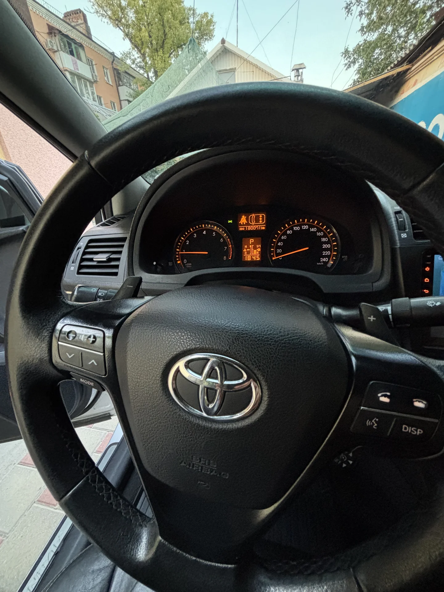 Toyota Avensis - миниатюра 11