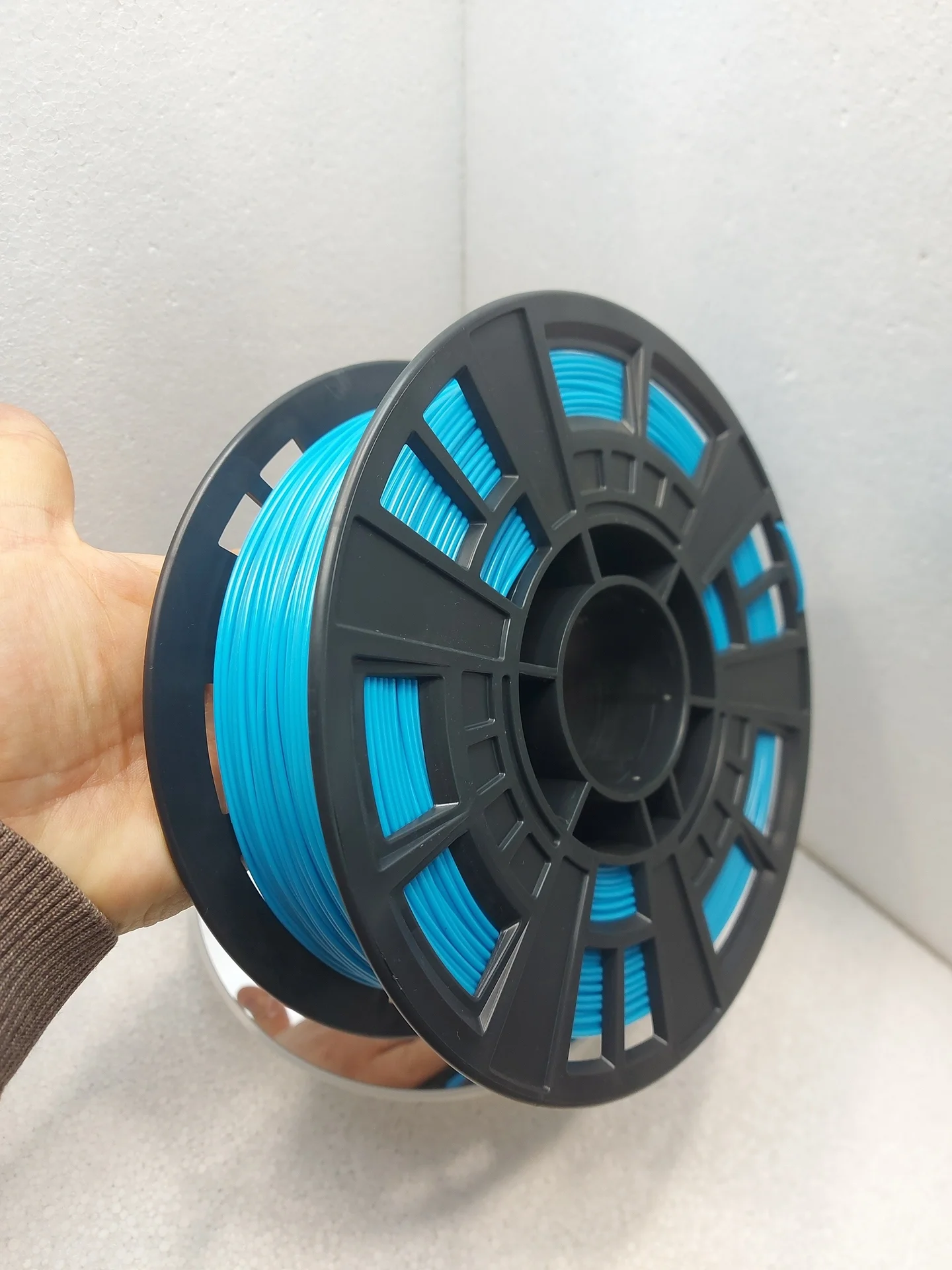 Филамент petg, голубой пластик, 900 гр - изображение 1