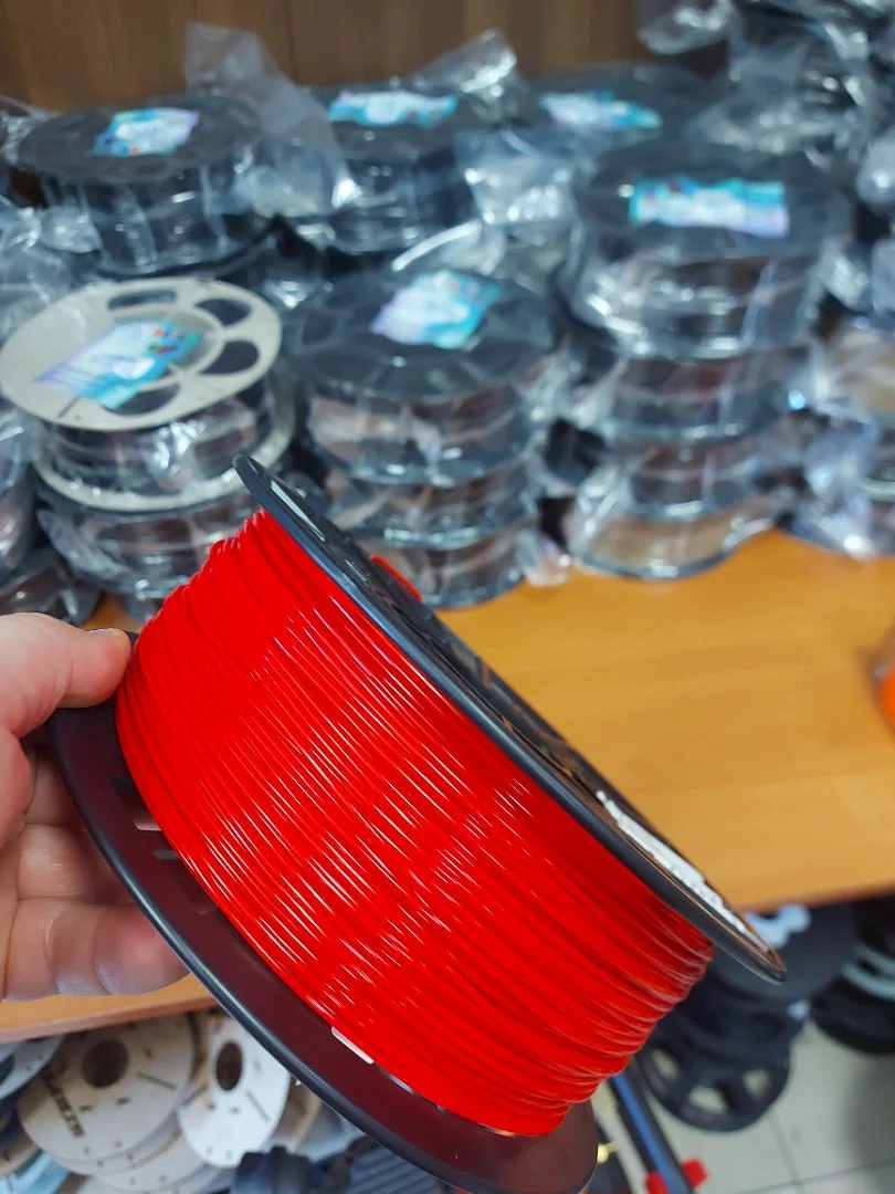 Филамент petg, красный пластик, 900 гр - миниатюра 4