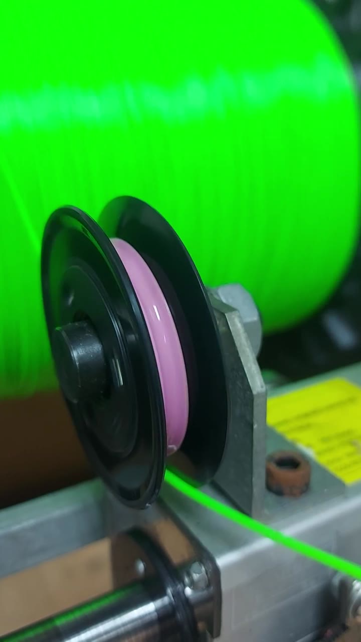 Филамент petg, зелёный FLOU пластик, 900 гр - видео 10