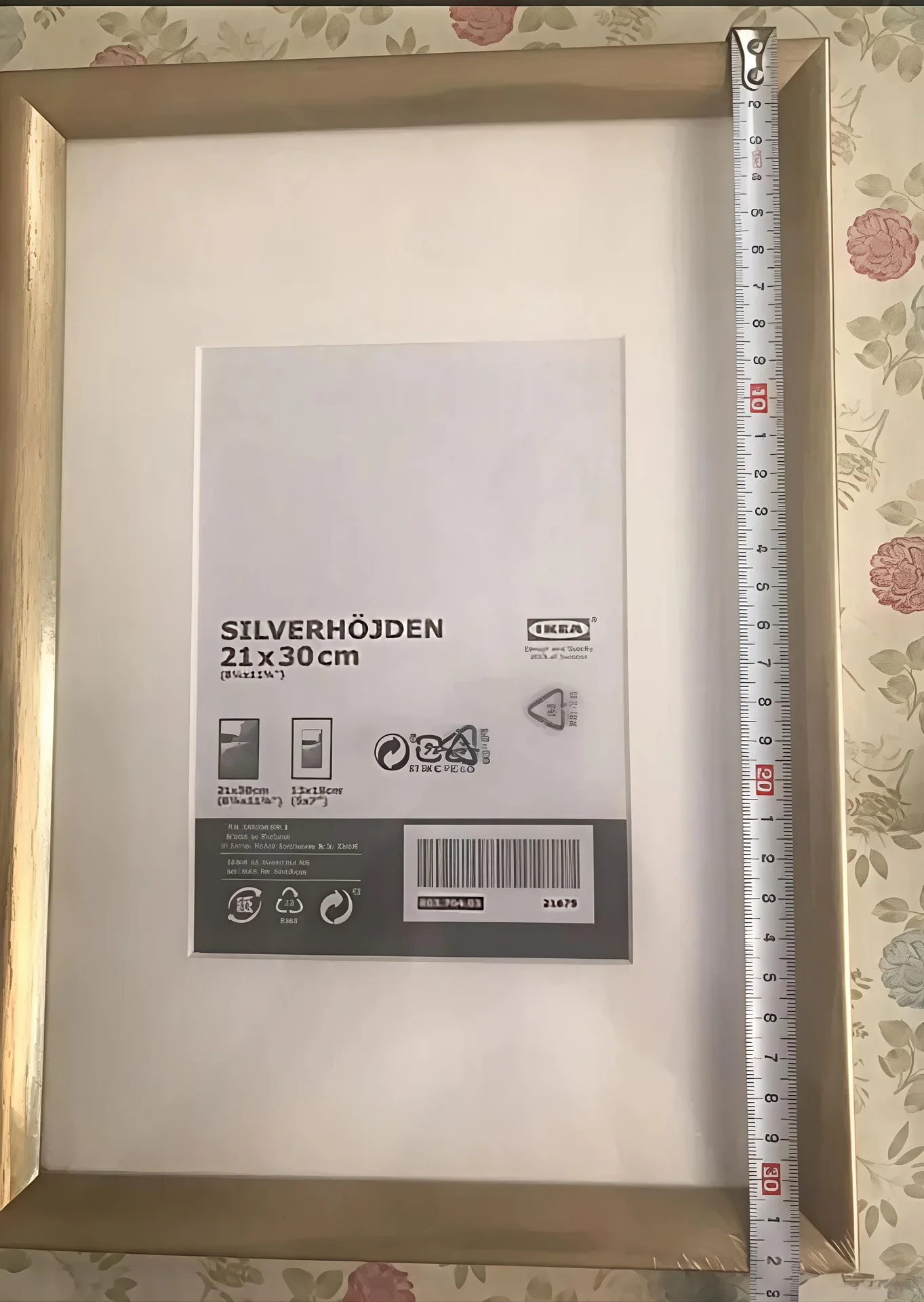 Рама Икеа Silverhojen - миниатюра 3