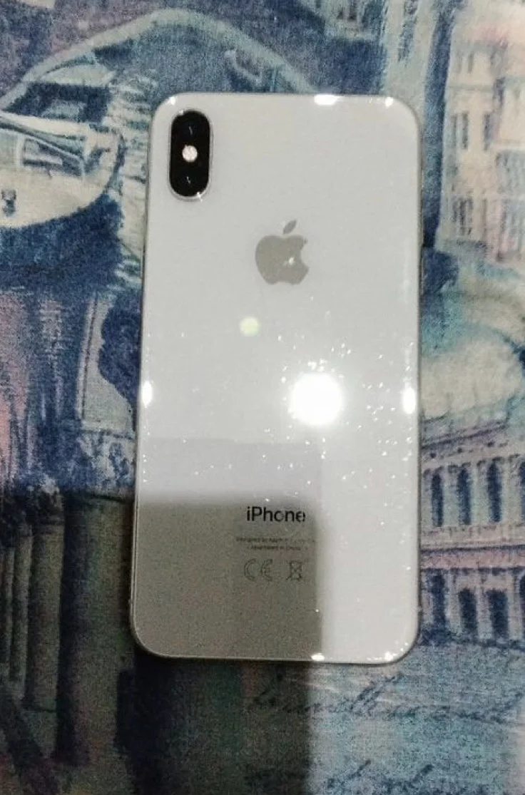 IPhone X (10) 256 GB - миниатюра 2