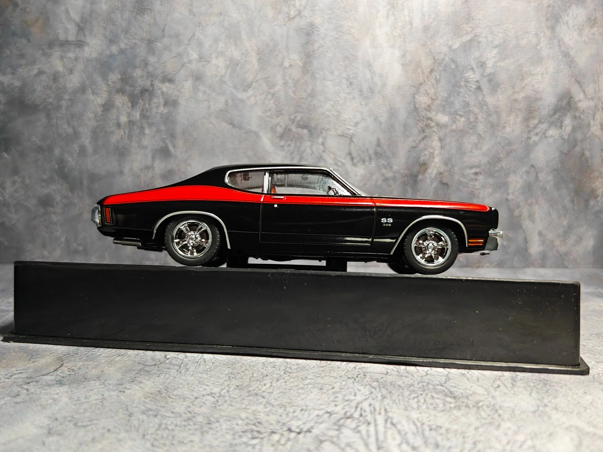 Коллекционная модель Chevrolet Chevelle SS (1970), IXO - миниатюра 5