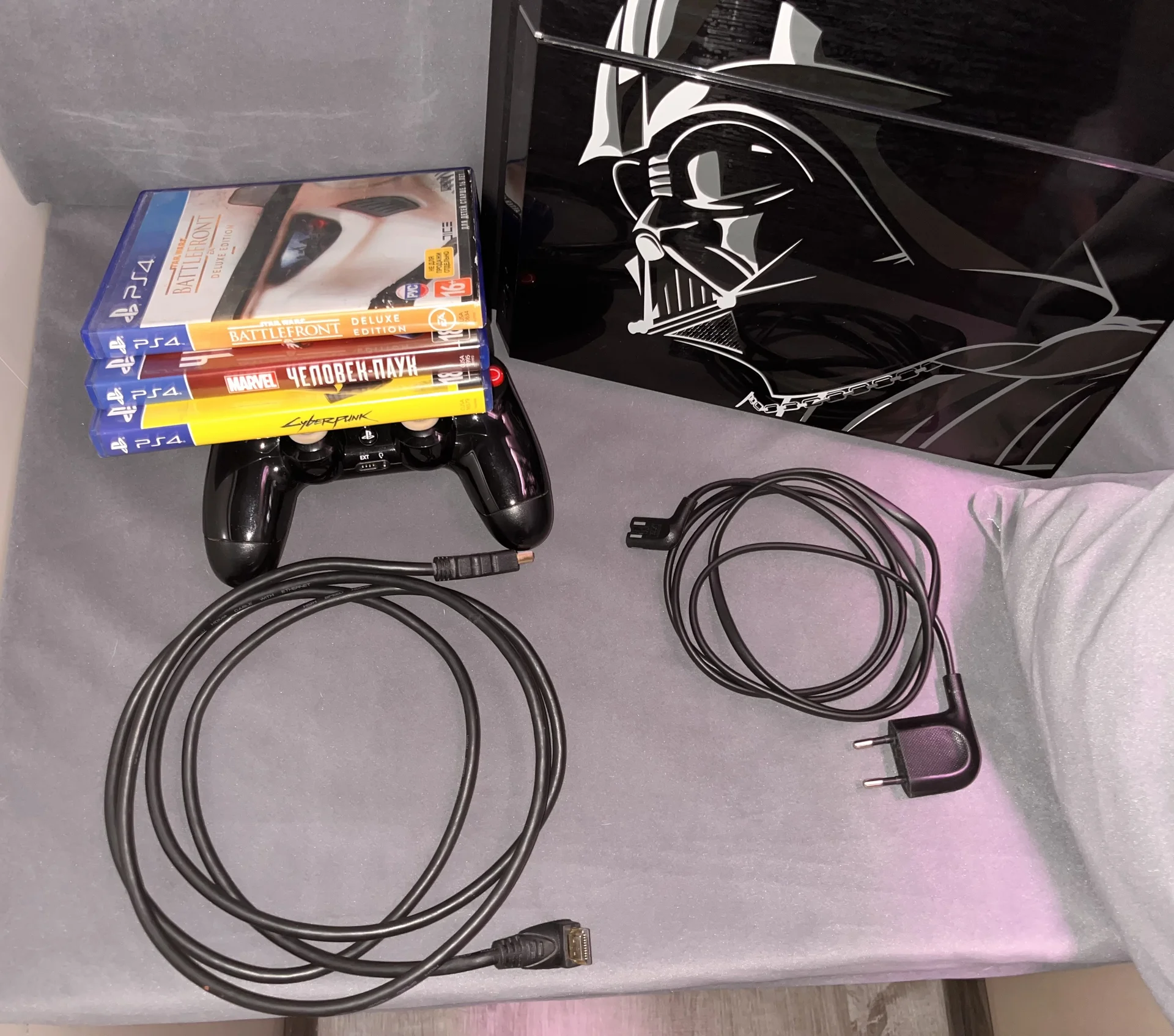 Playstation 4 Star Wars LE 1TB + игры - миниатюра 2