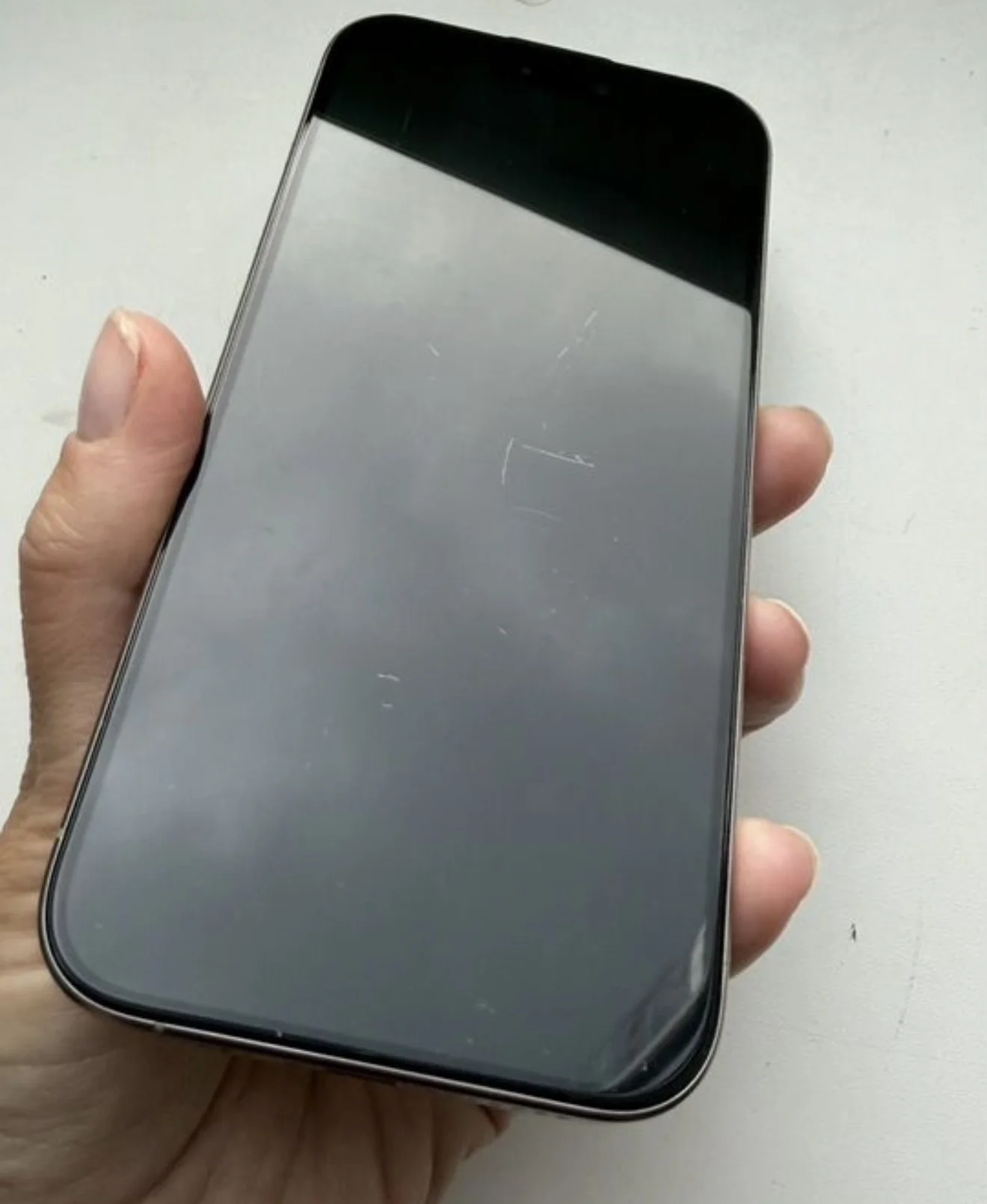 iPhone 15 pro - миниатюра 2