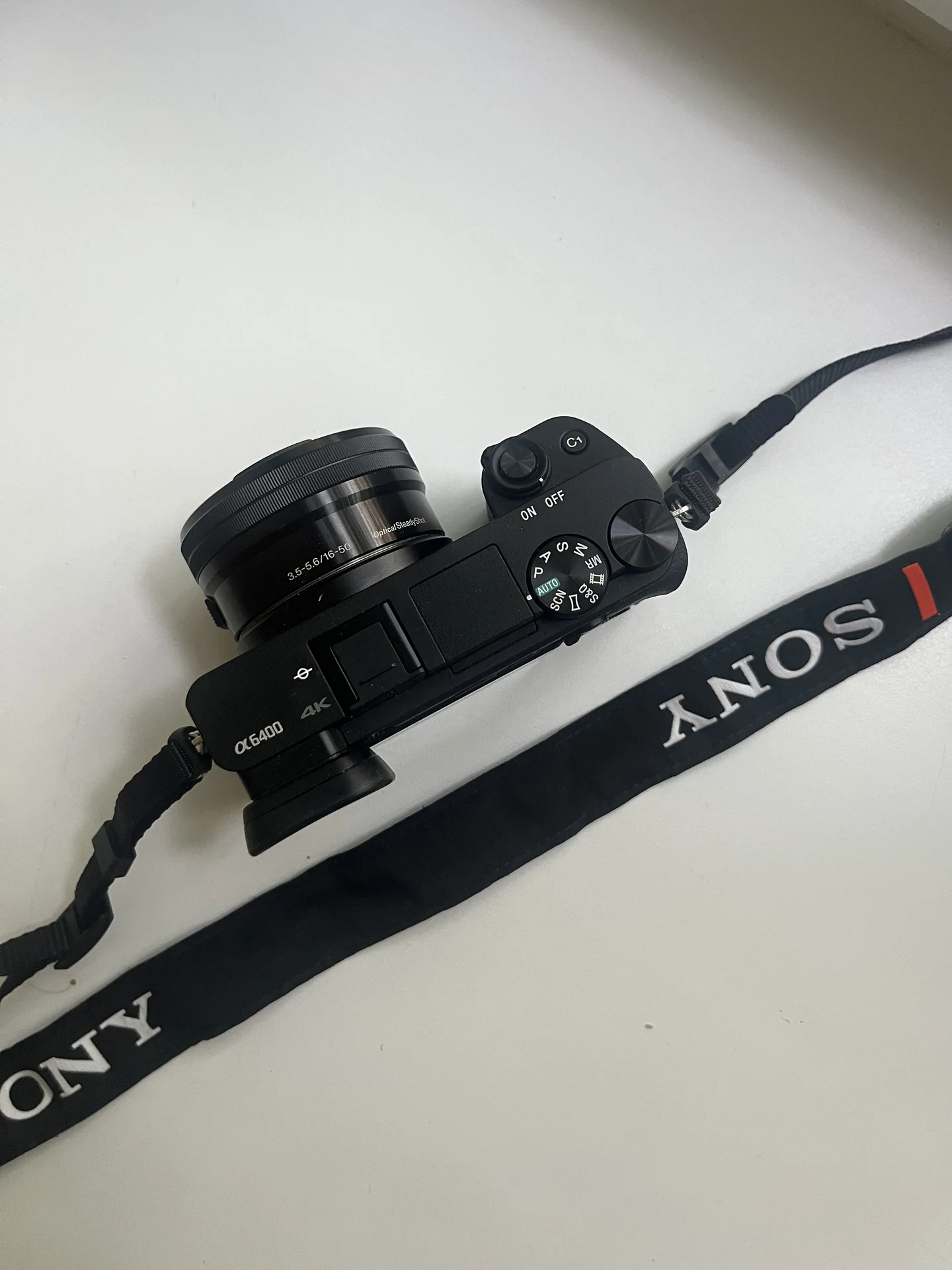 Sony Alpha A6400 camera kit - изображение 1