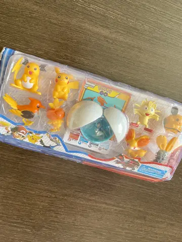 фигурки покемон