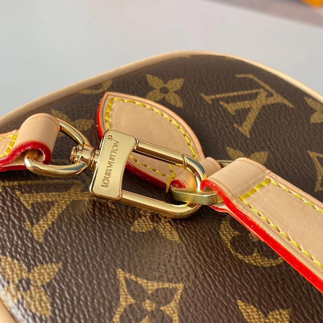 сумка косметичка LOUIS VUITTON - миниатюра 6