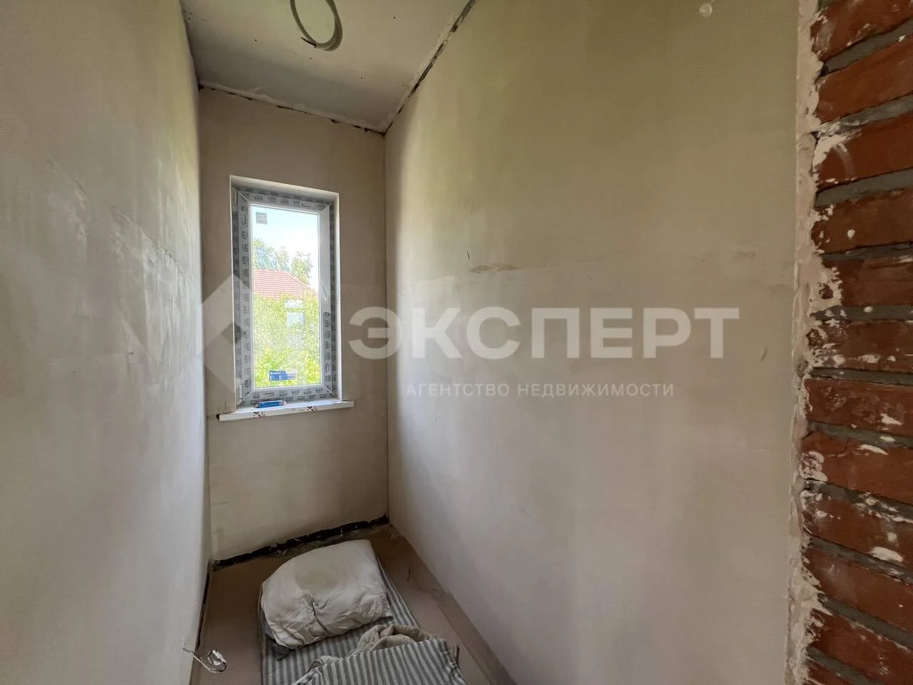 Дом 110 кв.м на участке 5 соток ст.Новотитаровская - миниатюра 14
