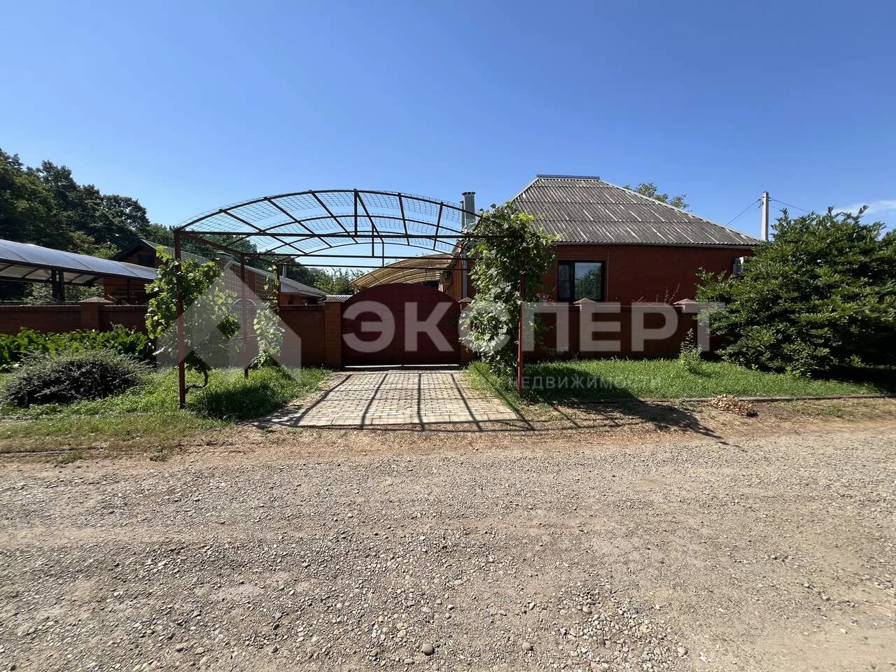 Дом 73 кв.м на участке 5 соток ст.Новотитаровская - миниатюра 4