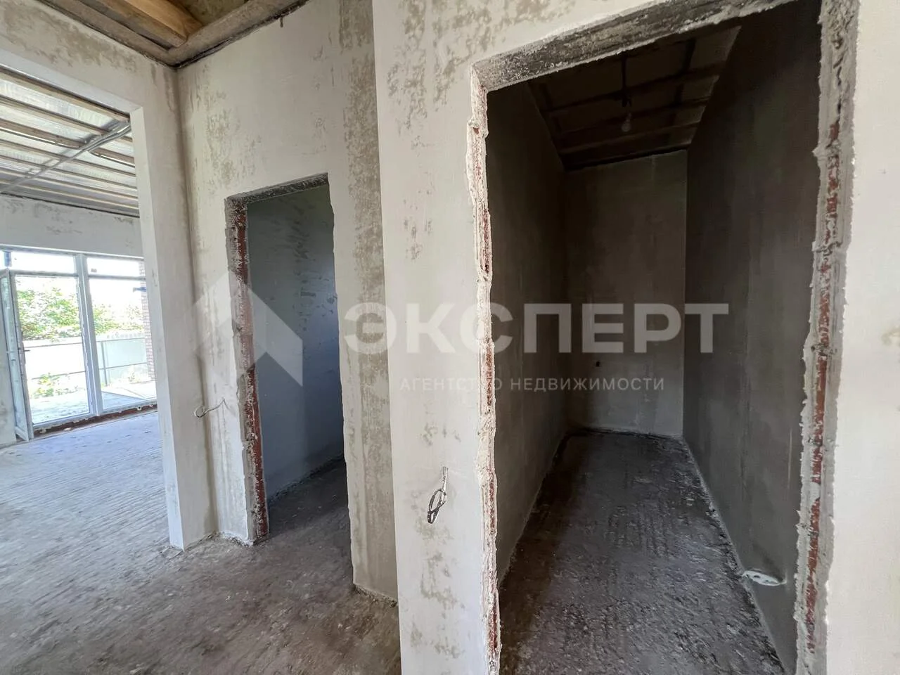 Дом 115 кв.м на участке 5 соток ст.Новотитаровская - миниатюра 11