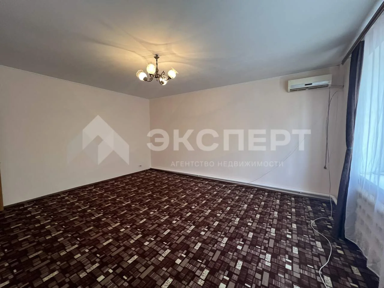 Дом 323 кв.м на участке 8 соток п.Южный - миниатюра 26