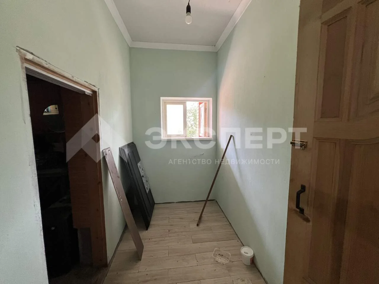 Дом 323 кв.м на участке 8 соток п.Южный - миниатюра 30