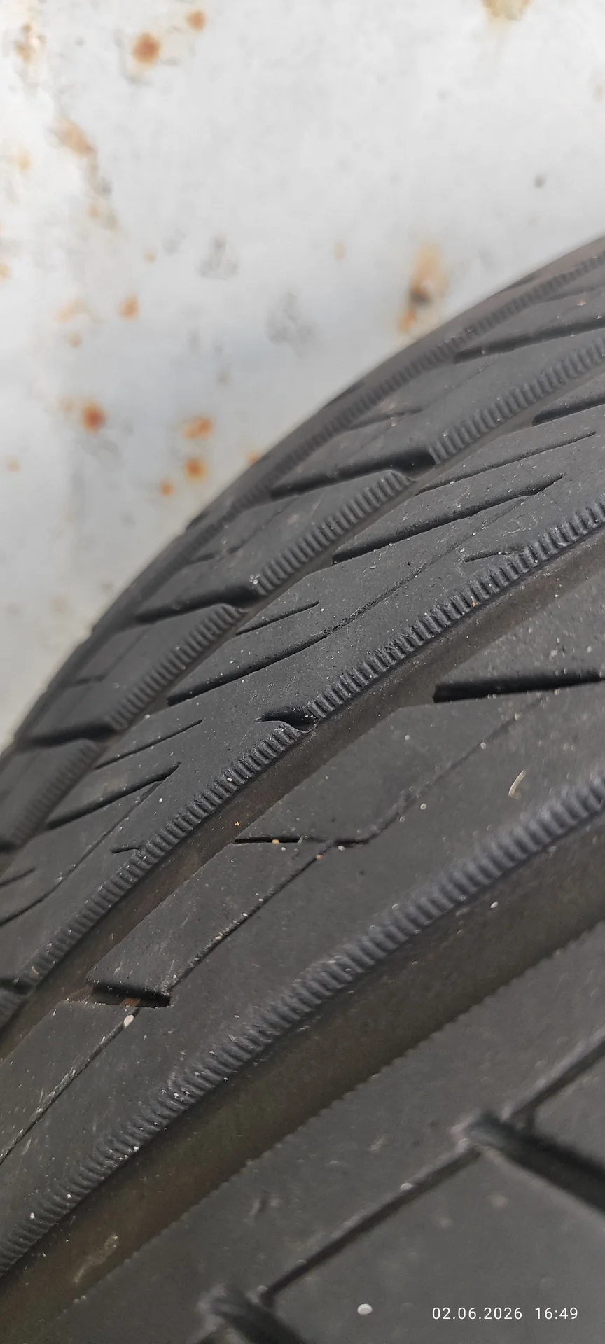 Летняя резина Ovation VI-388 225/40 R18 - миниатюра 4
