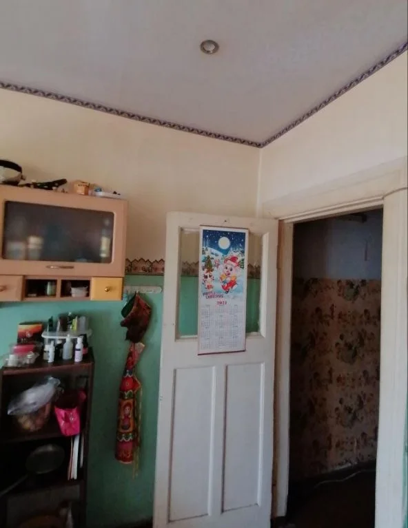 Комната 21 м² с балконом и кладовкой в Новоуральске - миниатюра 5