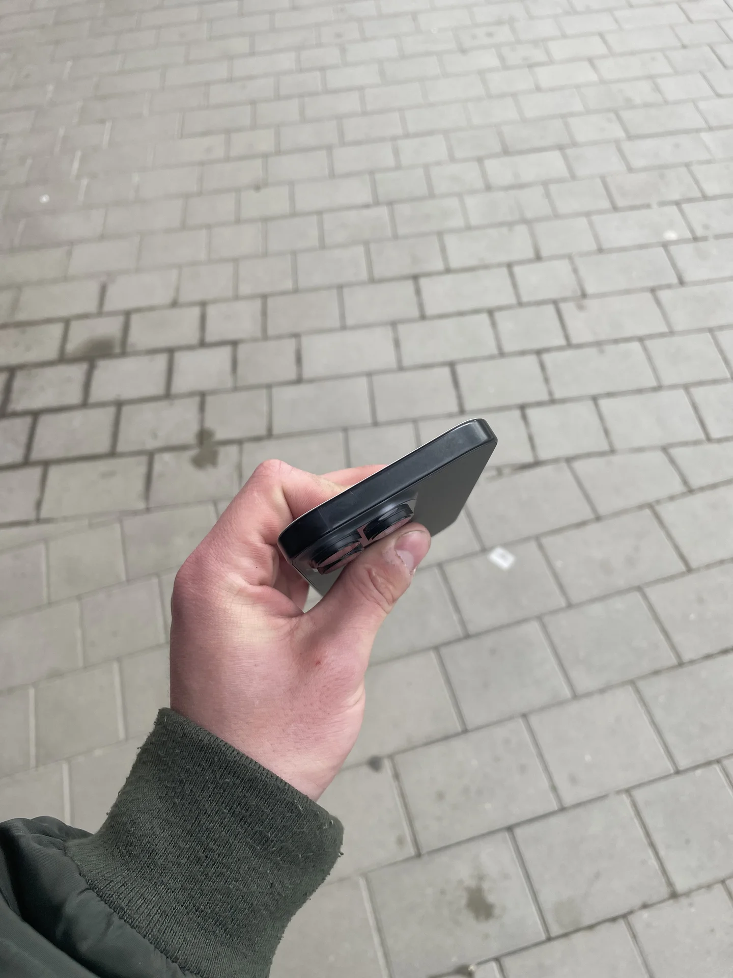 iPhone 16 pro - миниатюра 4