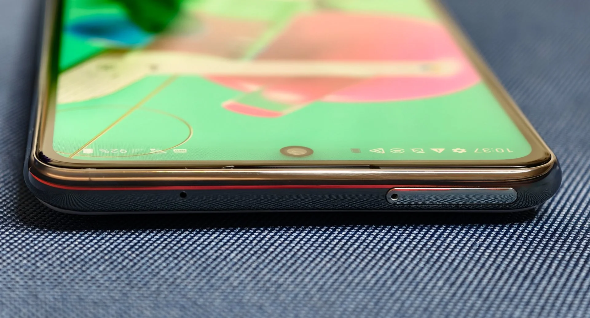 LG Q92 5G, 6/128 ГБ, 1 SIM - миниатюра 4