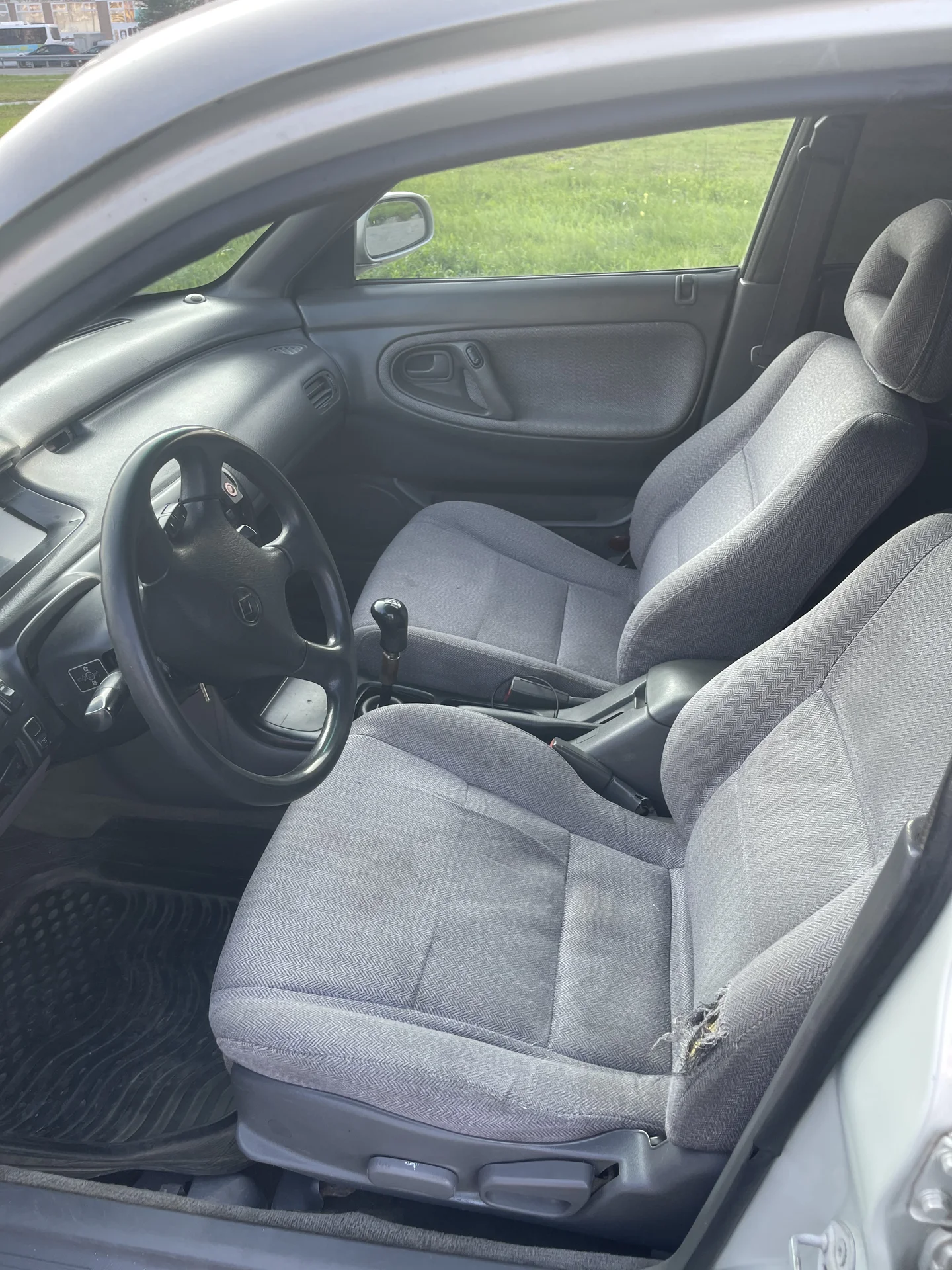 Mazda 626 - миниатюра 5