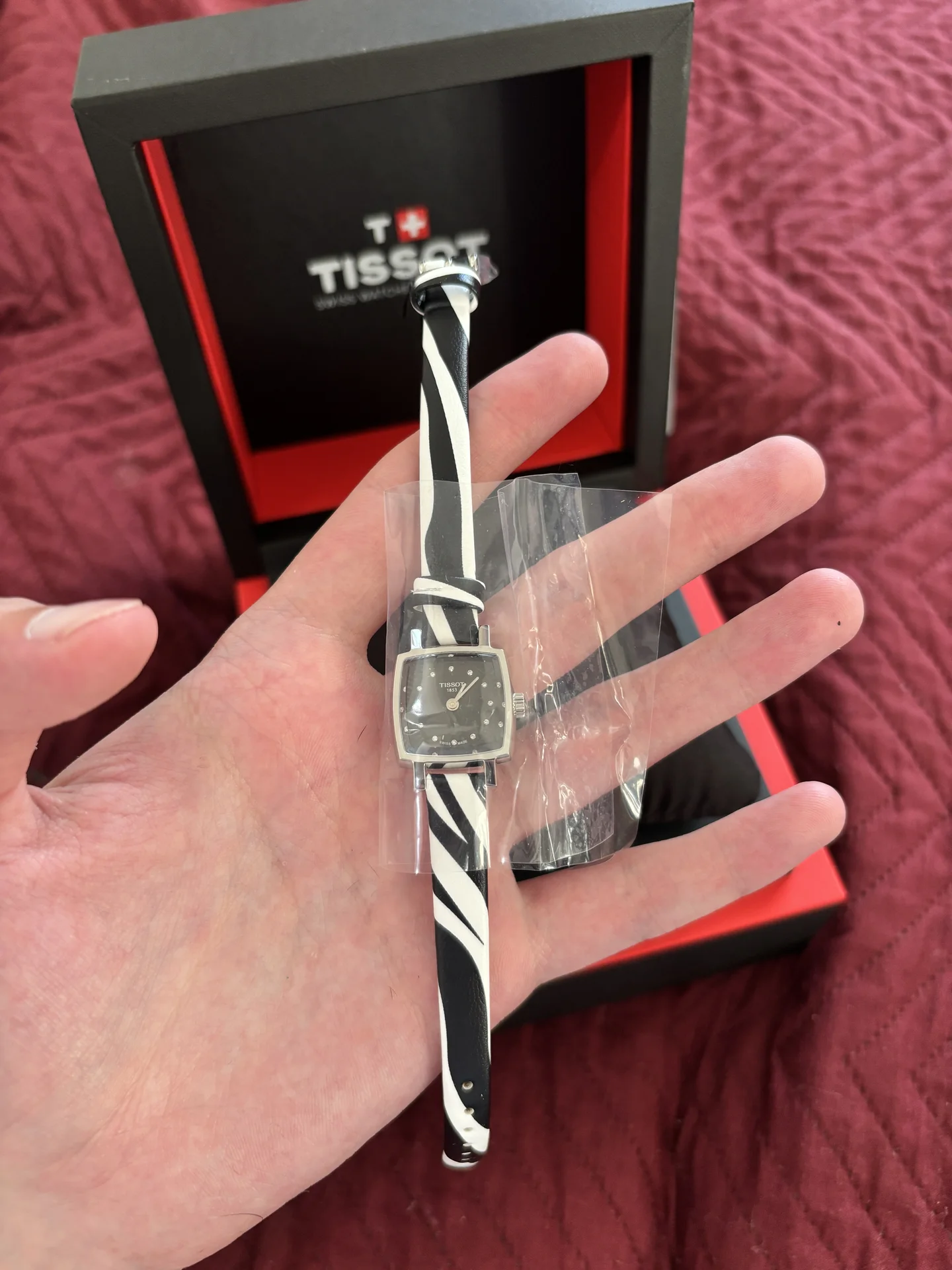 женские часики tissot - миниатюра 2