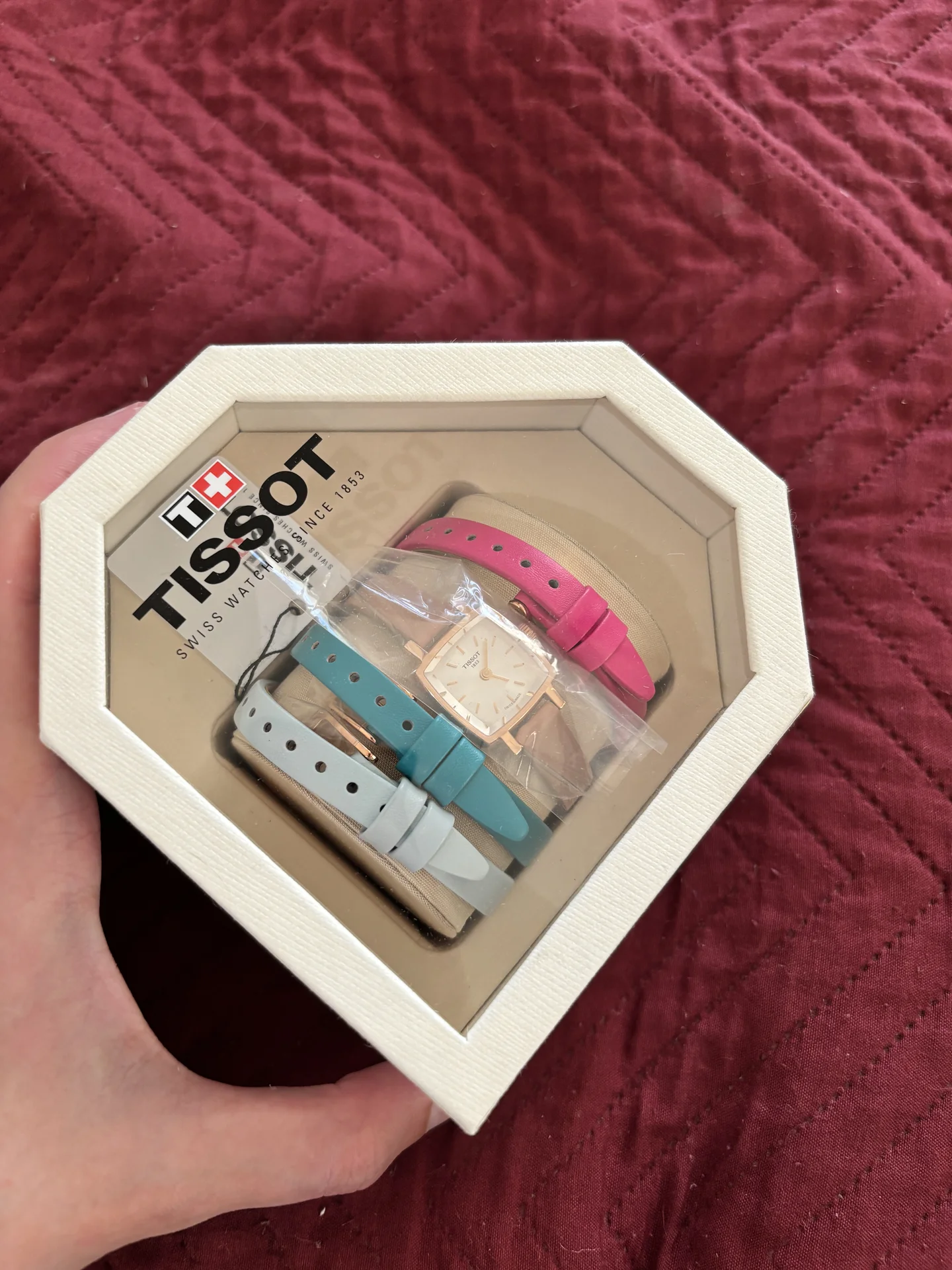 женские часики tissot - изображение 1