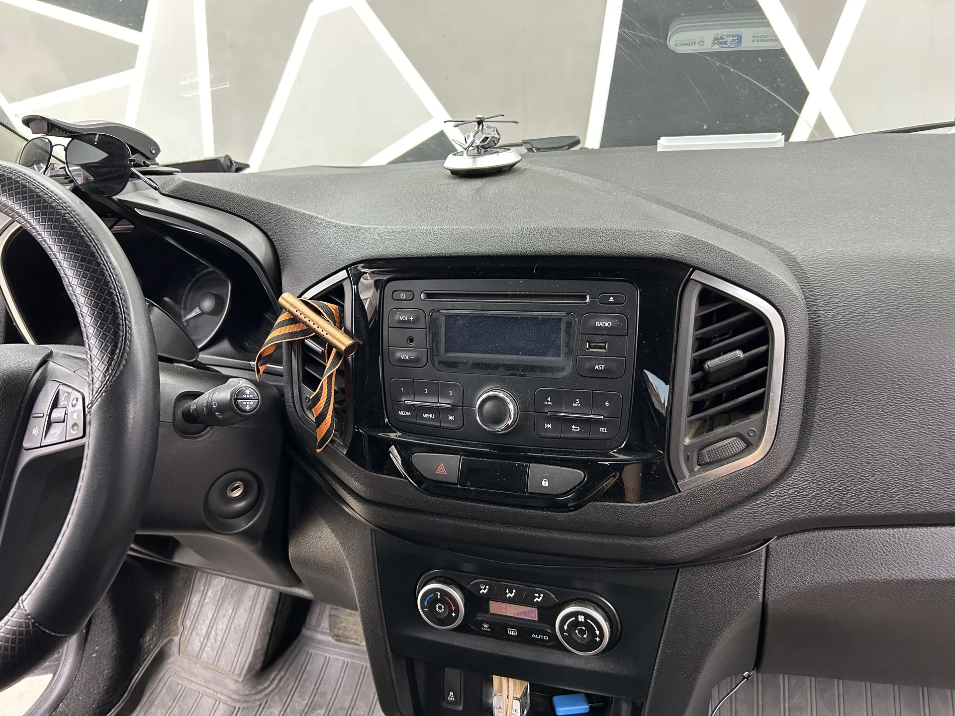 установка автозвука - миниатюра 3