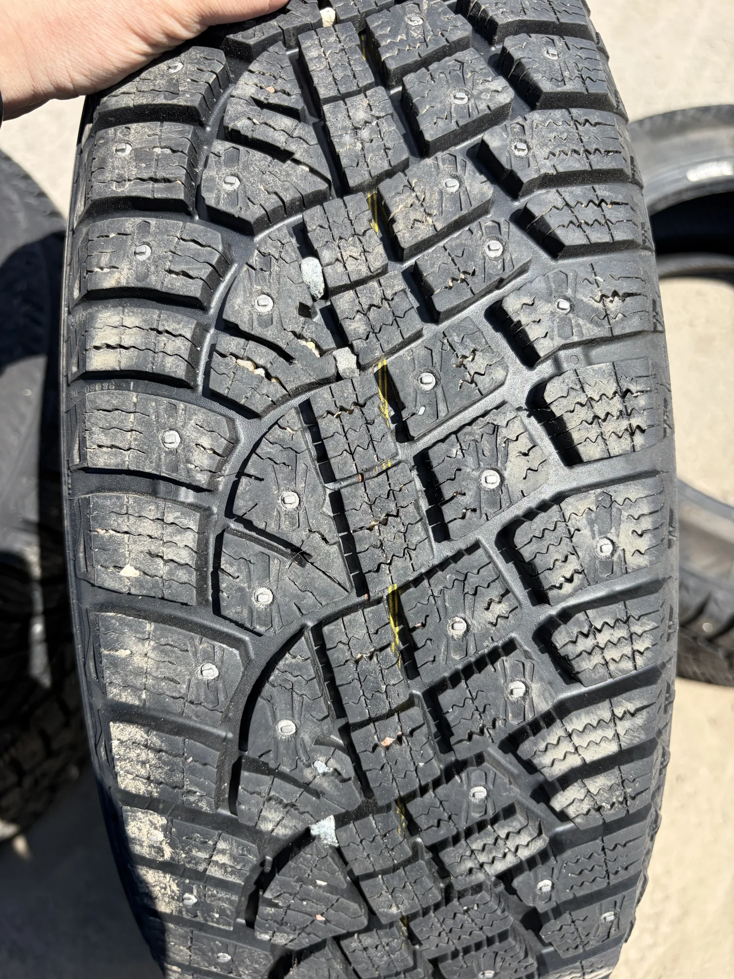 Continental IceContact2 185/60 R15 - миниатюра 7