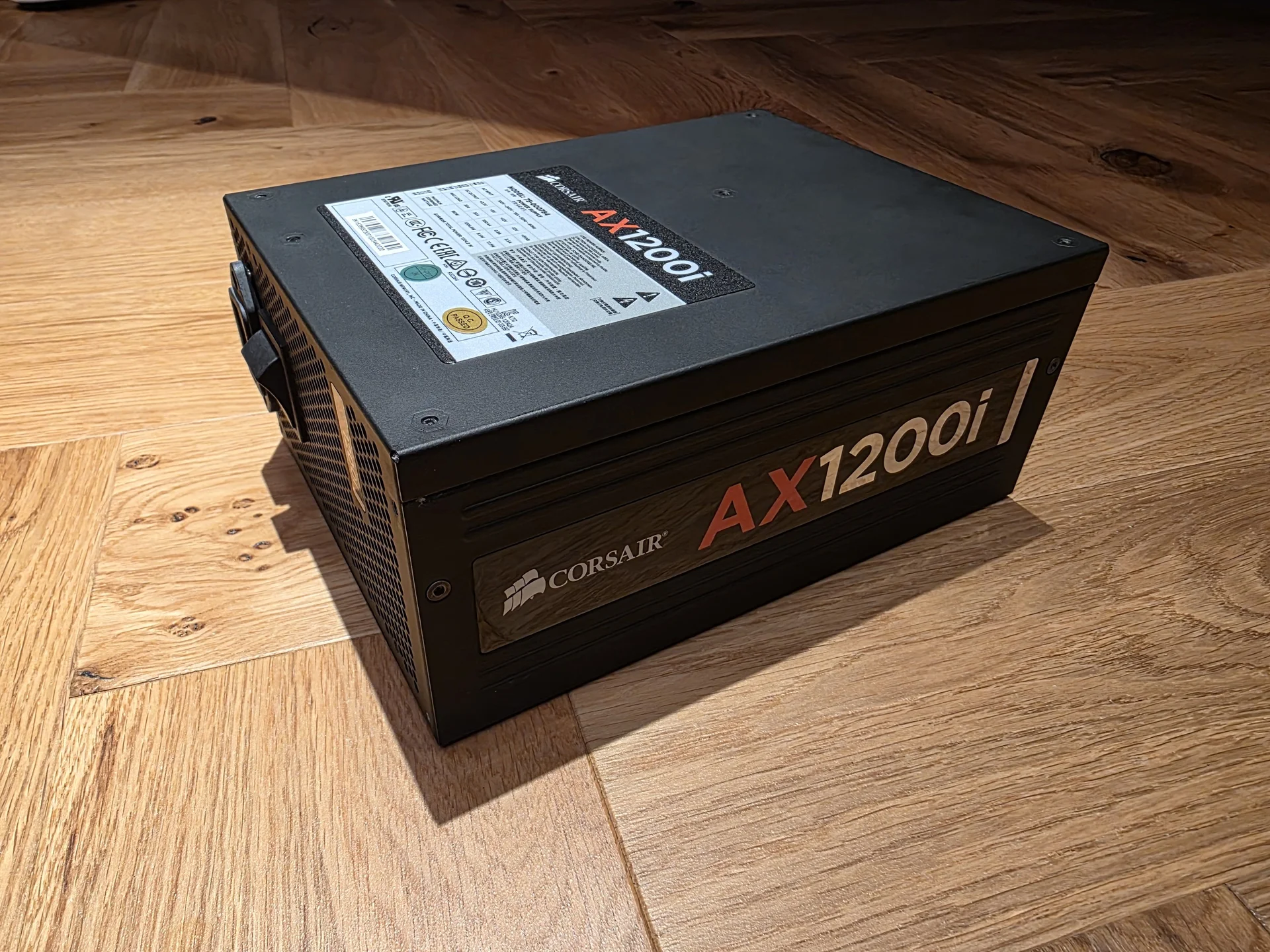 Блок питания Corsair AX1200i - миниатюра 2