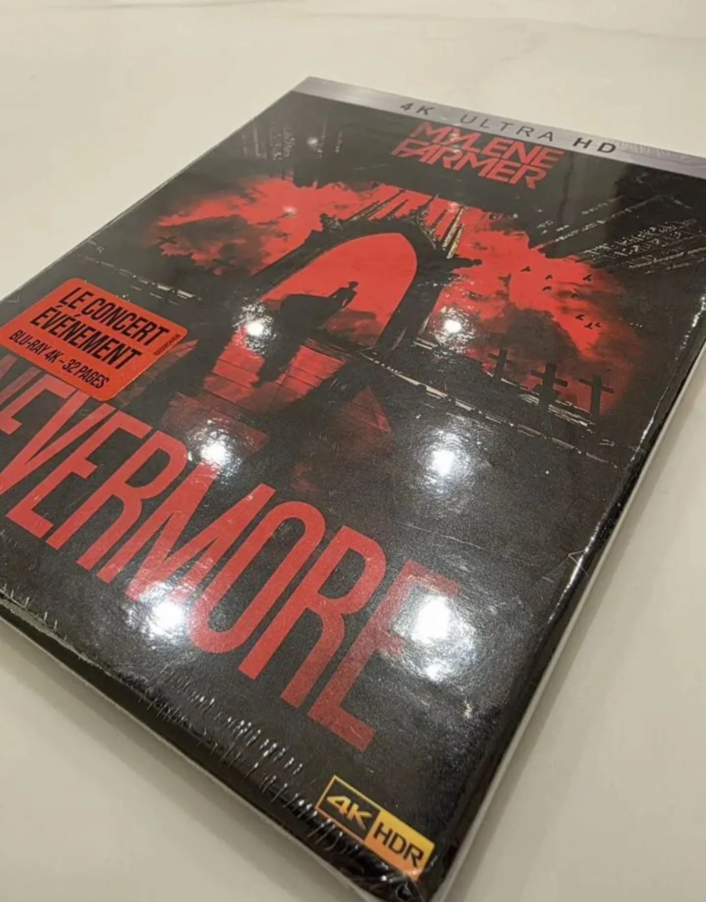 Mylene Farmer Nevermore 2024 4K Ultra HD + Book - миниатюра 3