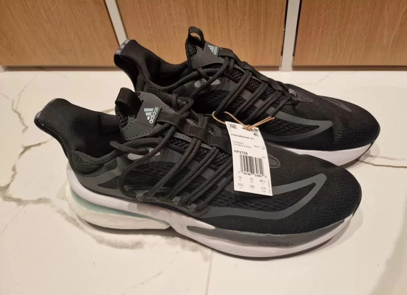 Кроссовки Adidas Alphaboost V1 (оригинал) - изображение 1